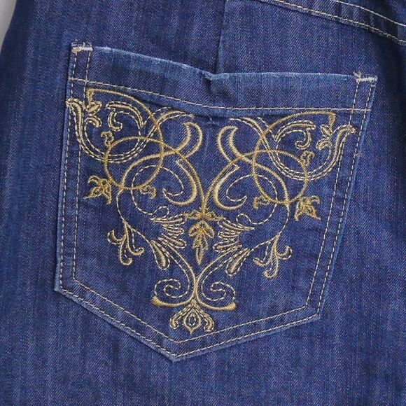 47th Street Jeans Charmed Embroidered Deni… - Picture 5 of 6